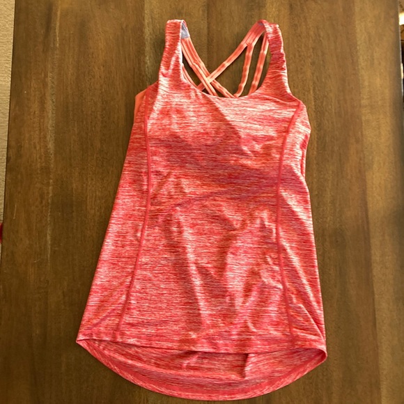Lululemon backless top with built in bra - Picture 1 of 4
